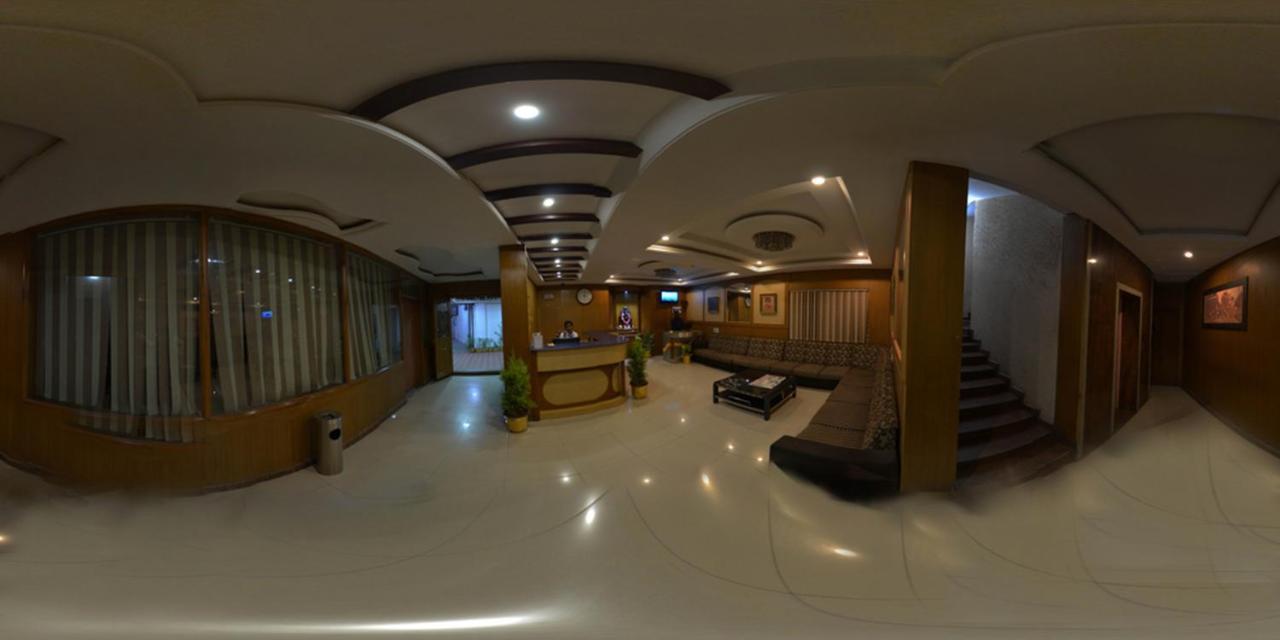 The Mahendra Hotels Mysore Eksteriør billede